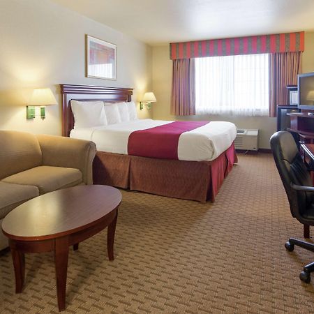 Best Western Quanah Inn & Suites Exterior photo