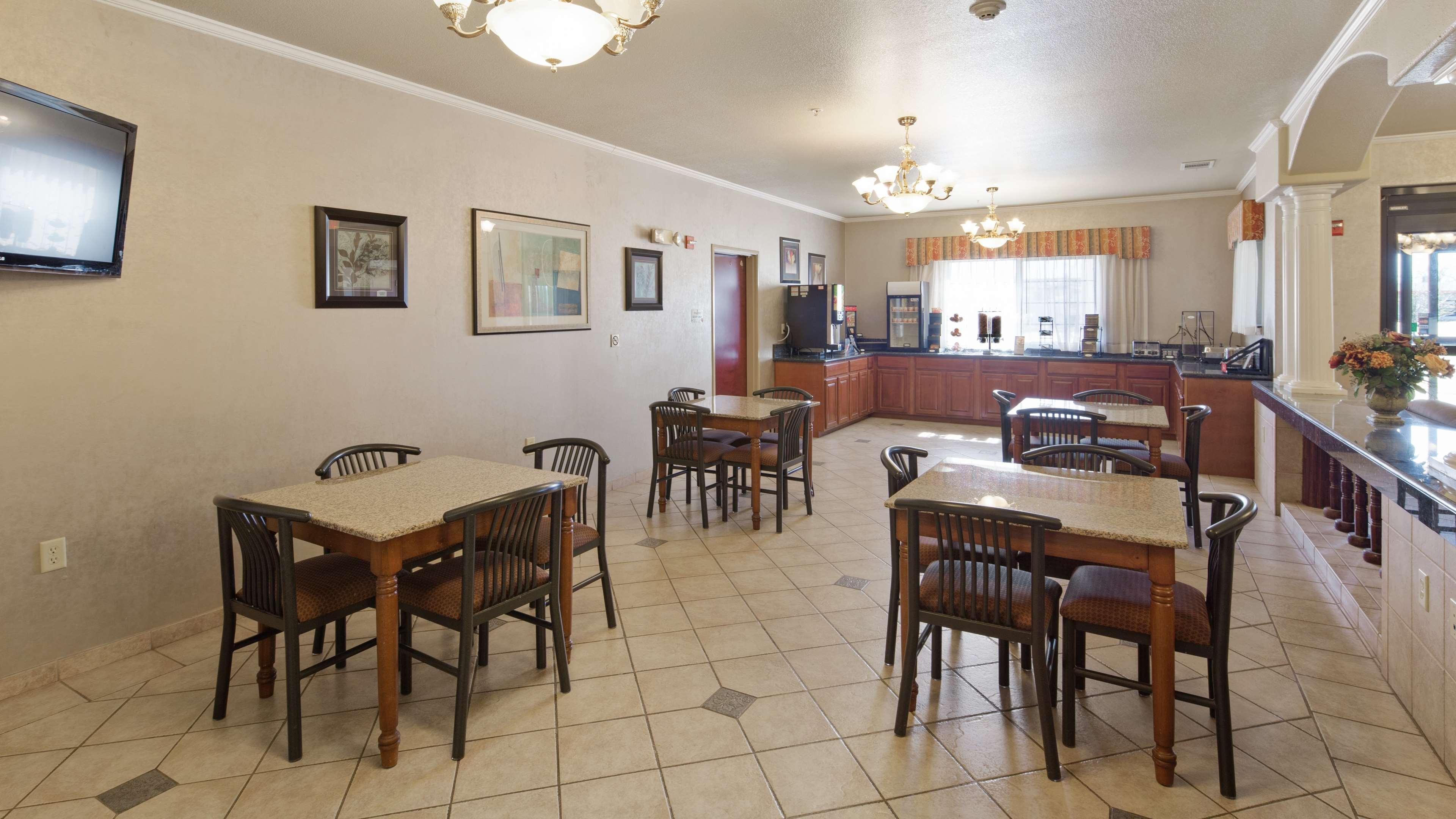 Best Western Quanah Inn & Suites Exterior photo